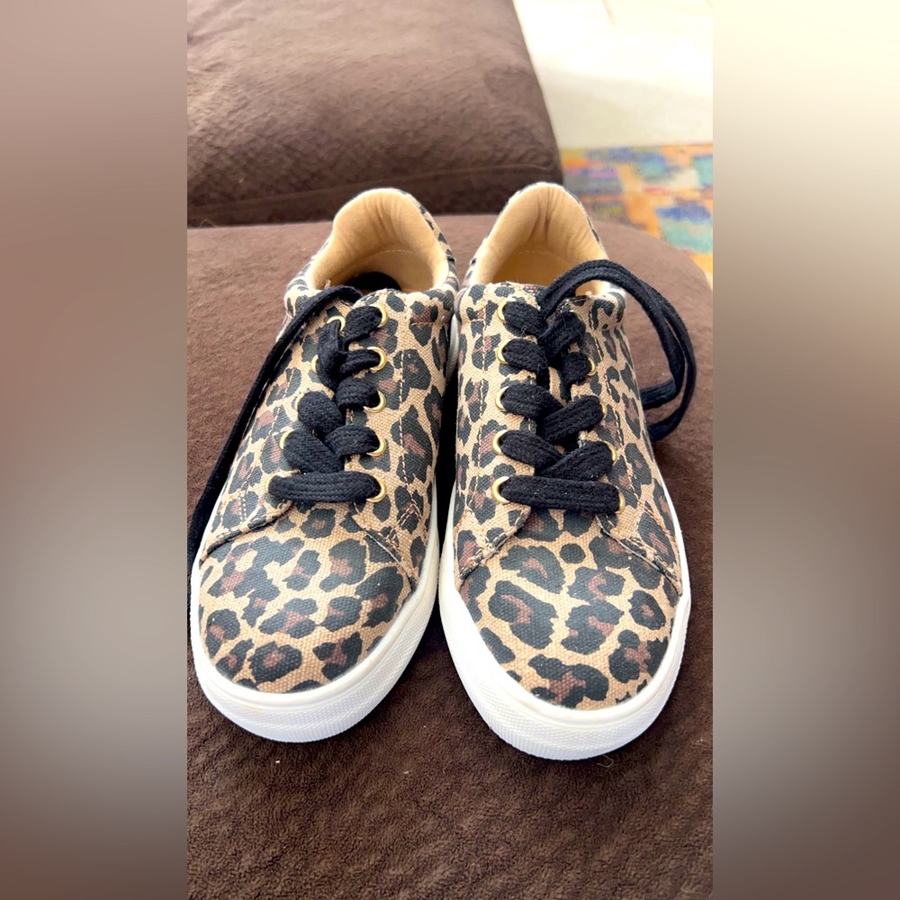 Cat & Jack Leopard shoes